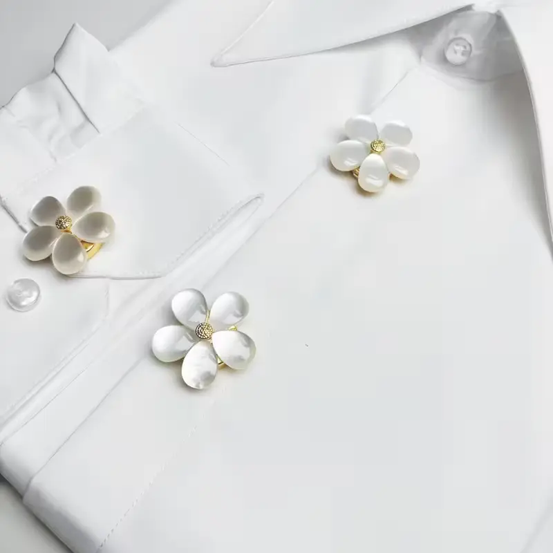 Krycí knoflík Jemná kopretina