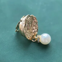 Krycí knoflík s perličkou