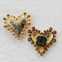 Krycí knoflík Zlaté srdce