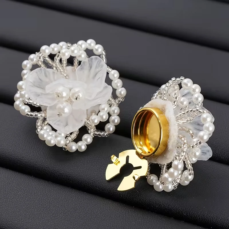 Krycí knoflík Pearl Blossom