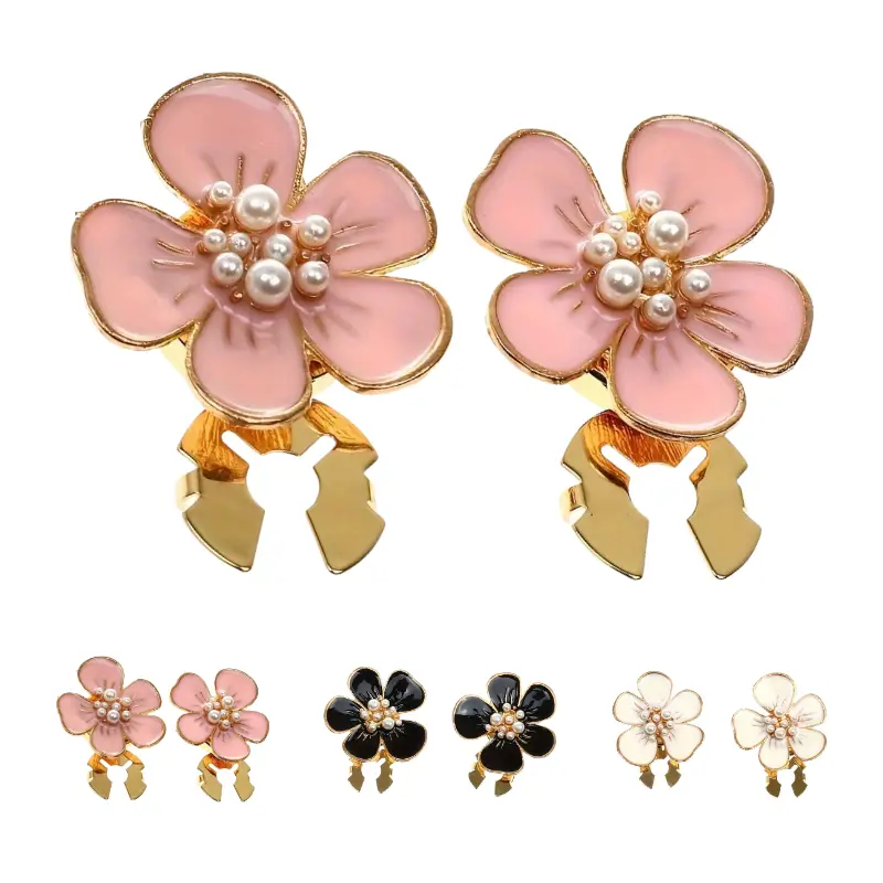 Krycí knoflík Květ s perlami