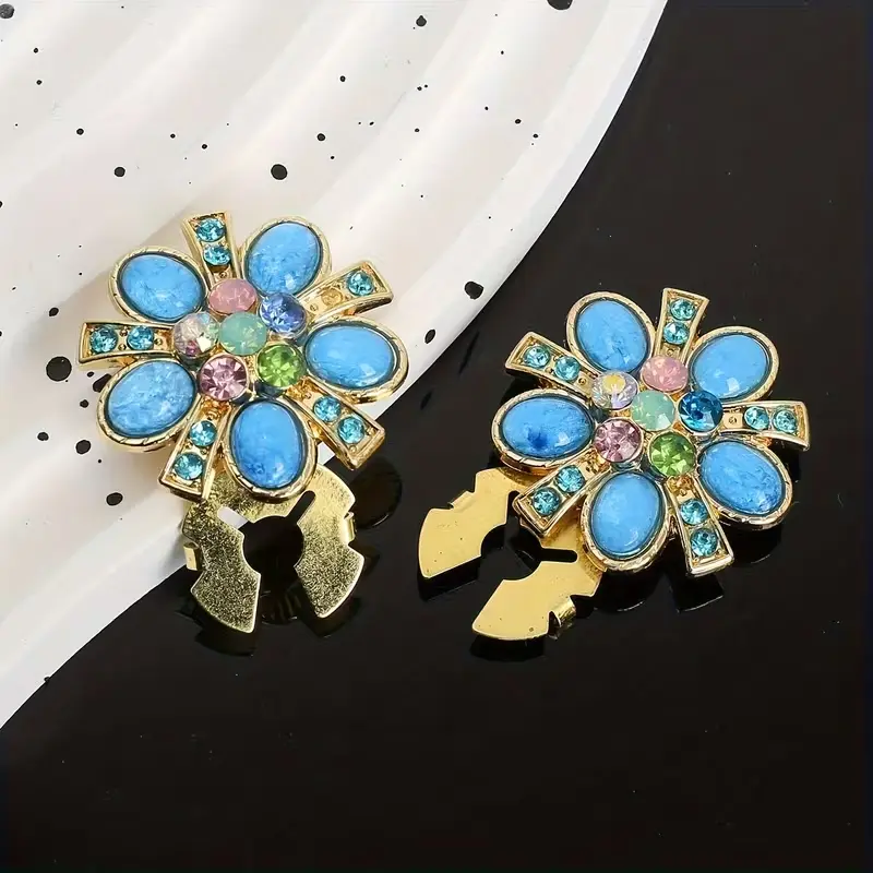 Krycí knoflík Pastelová květina - Barva: Nebesky modrá