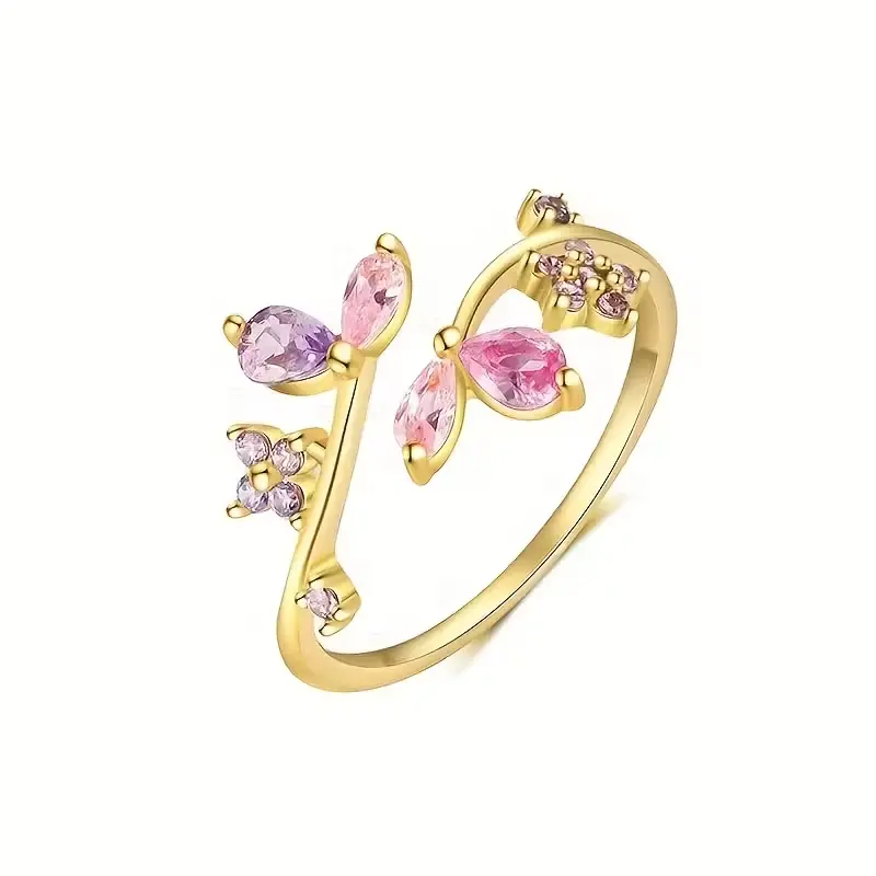 Prsten s růžovými kamínky