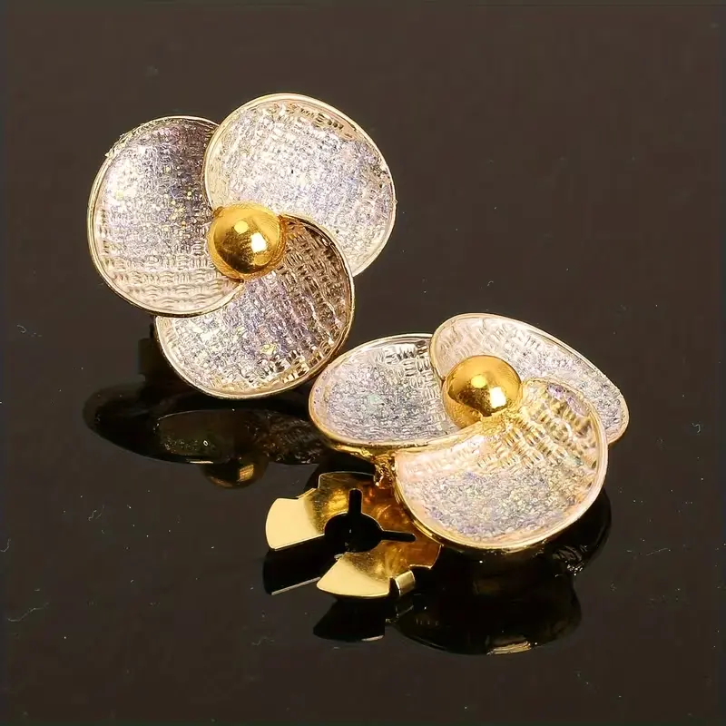 Krycí knoflík Lístek - Barva: Hnědá