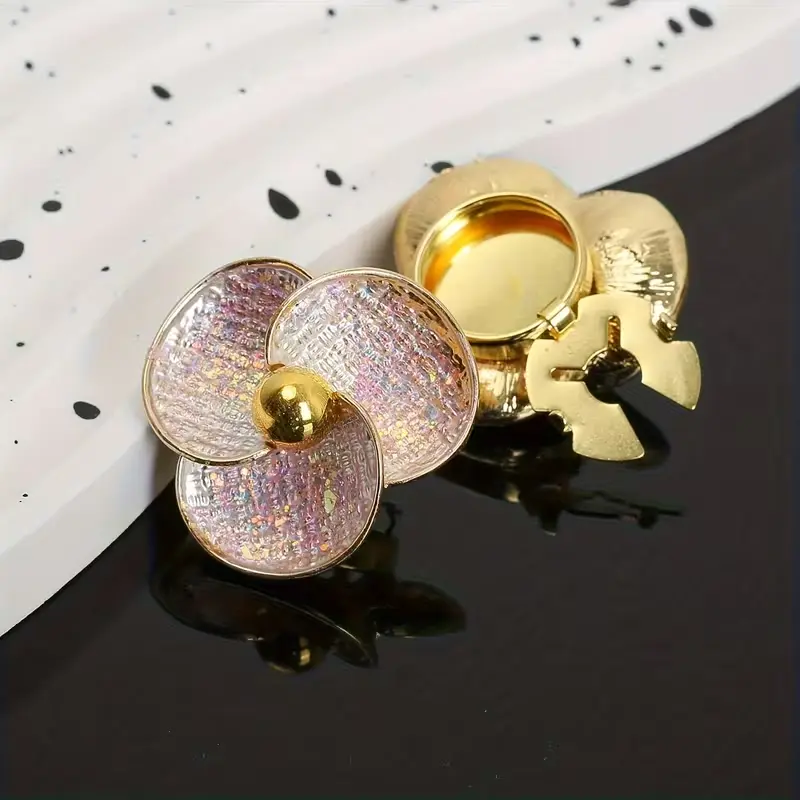 Krycí knoflík Lístek - Barva: Hnědá