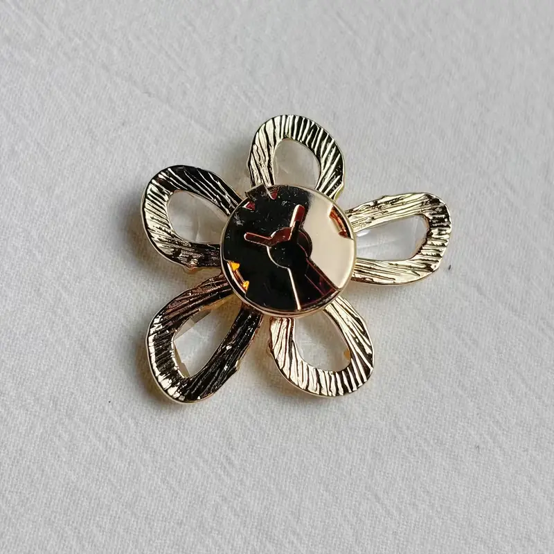 Krycí knoflík Zlatý květ s broušenými kameny