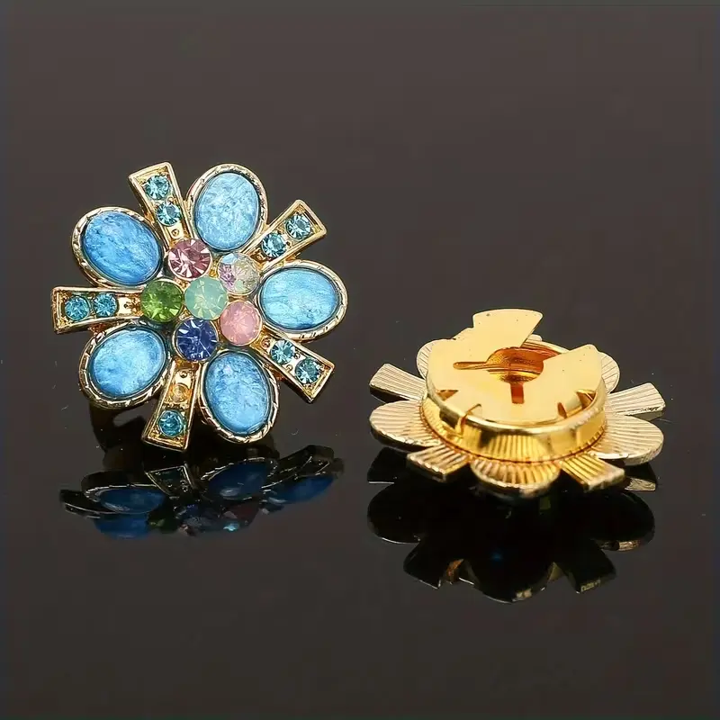 Krycí knoflík Pastelová květina - Barva: Nebesky modrá