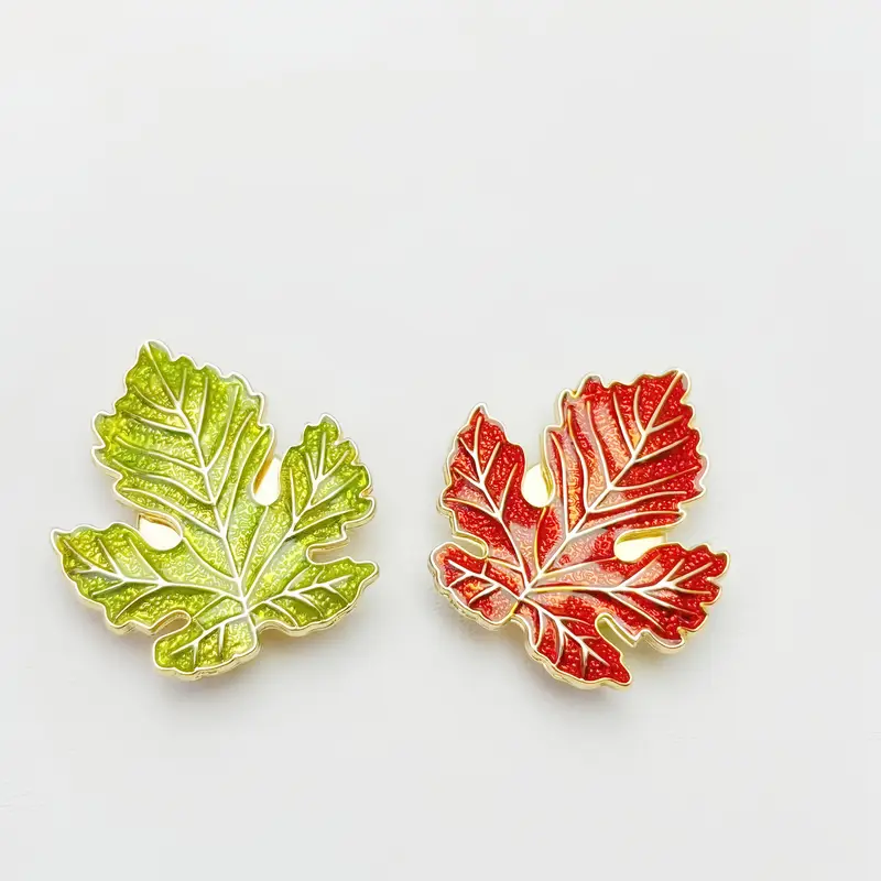 Krycí knoflík Javorový list - Barva: Červená