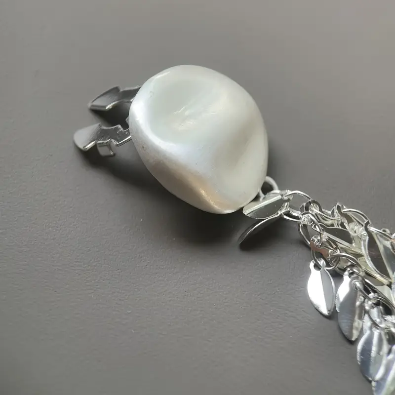 Krycí knoflík Střapec