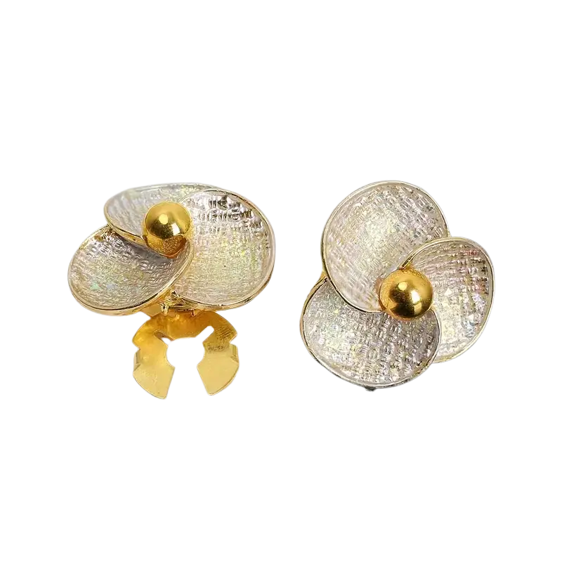 Krycí knoflík Lístek - Barva: Béžová