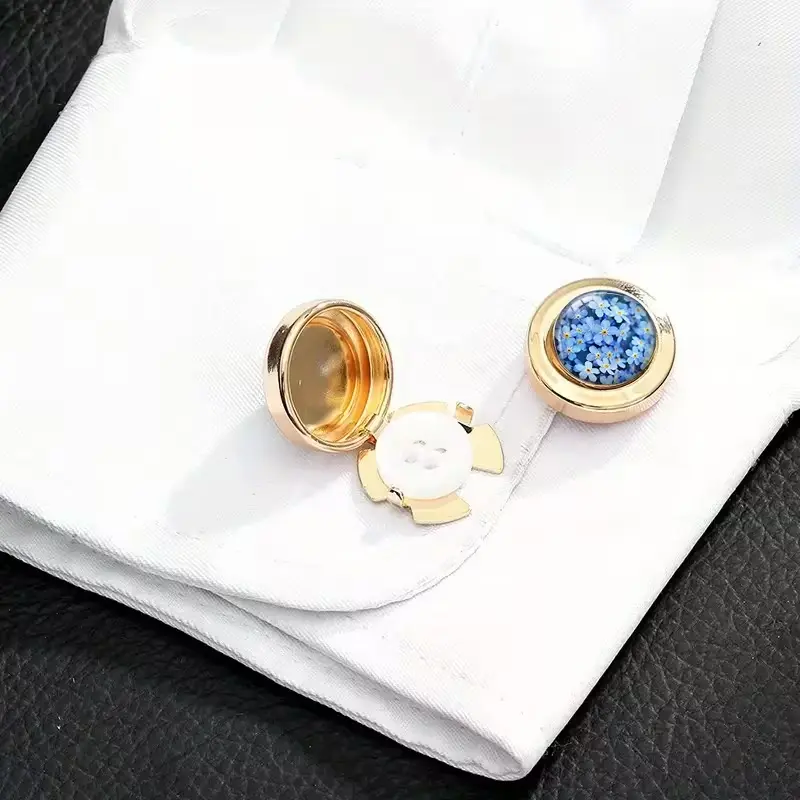 Krycí knoflík Pomněnka