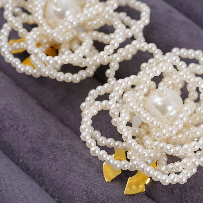 Krycí knoflík Pearl Flower